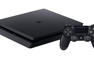 PlayStation 4 (PS4)